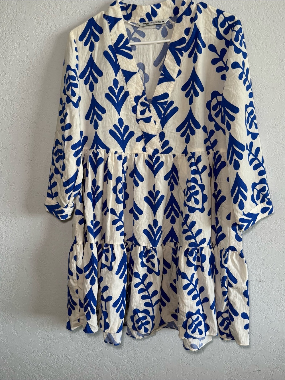 Zara Women’s Medium Blue White Floral Tiered Mini Dress Long Sleeve Boho